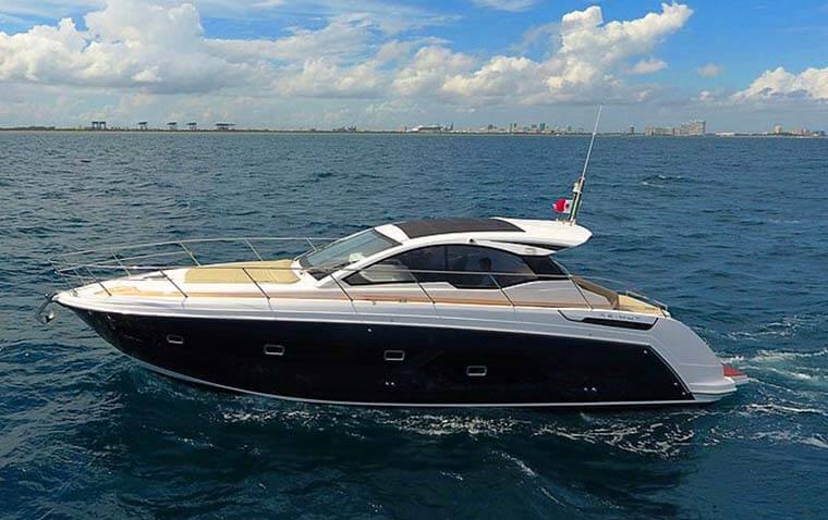 Yachts Ghost 43 ft | Los Cabos