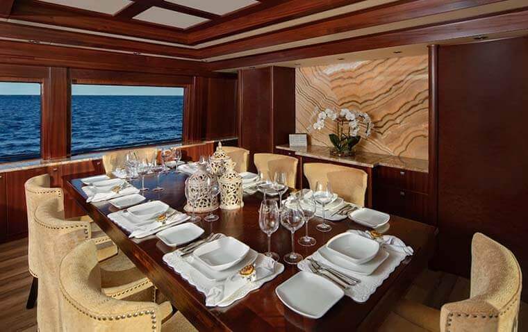 Yachts Northern Dream dinning room 130ft